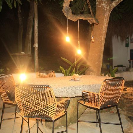 אל סאינו Hierba Buena Eco Hostel מראה חיצוני תמונה