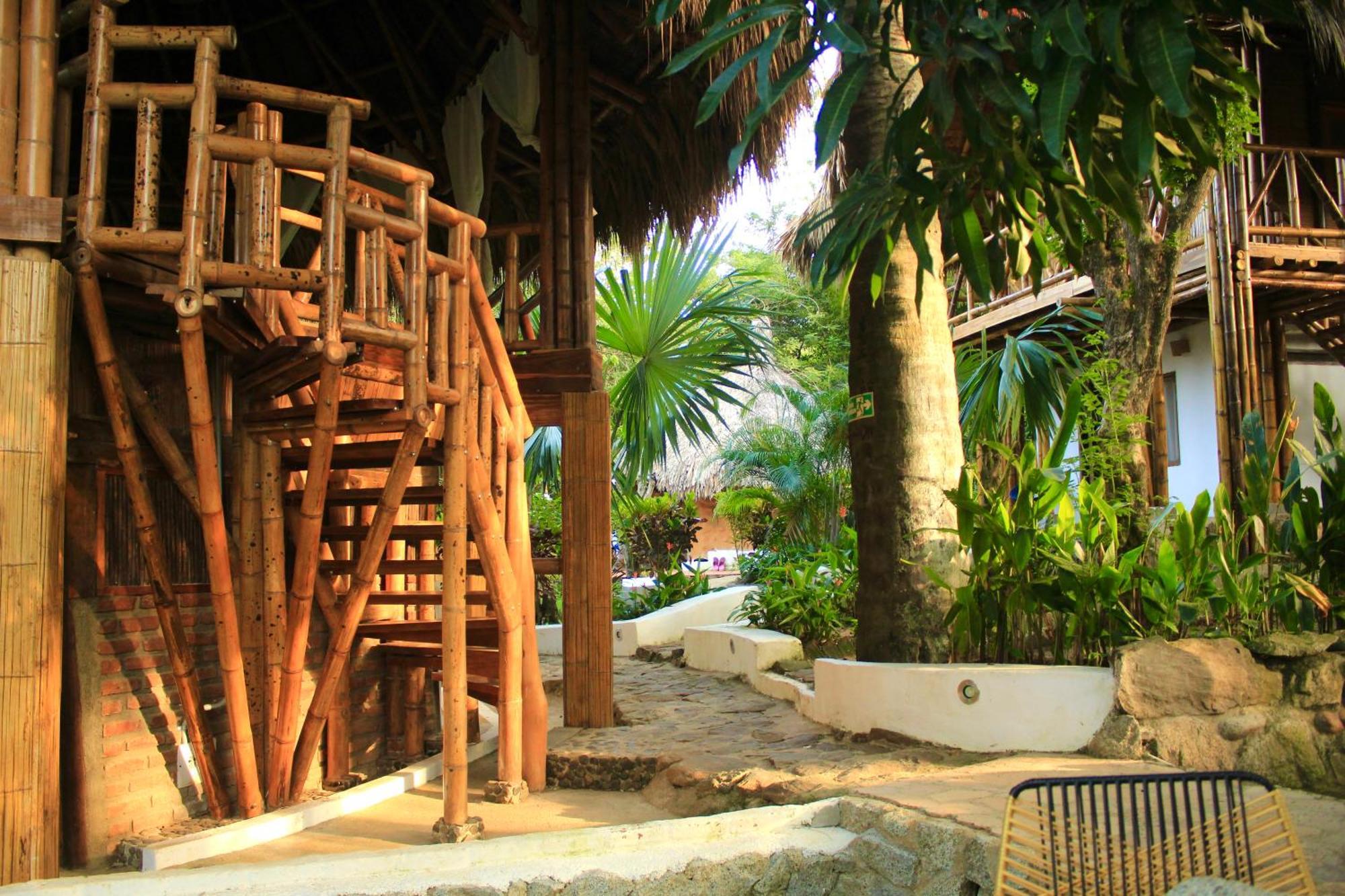 אל סאינו Hierba Buena Eco Hostel מראה חיצוני תמונה