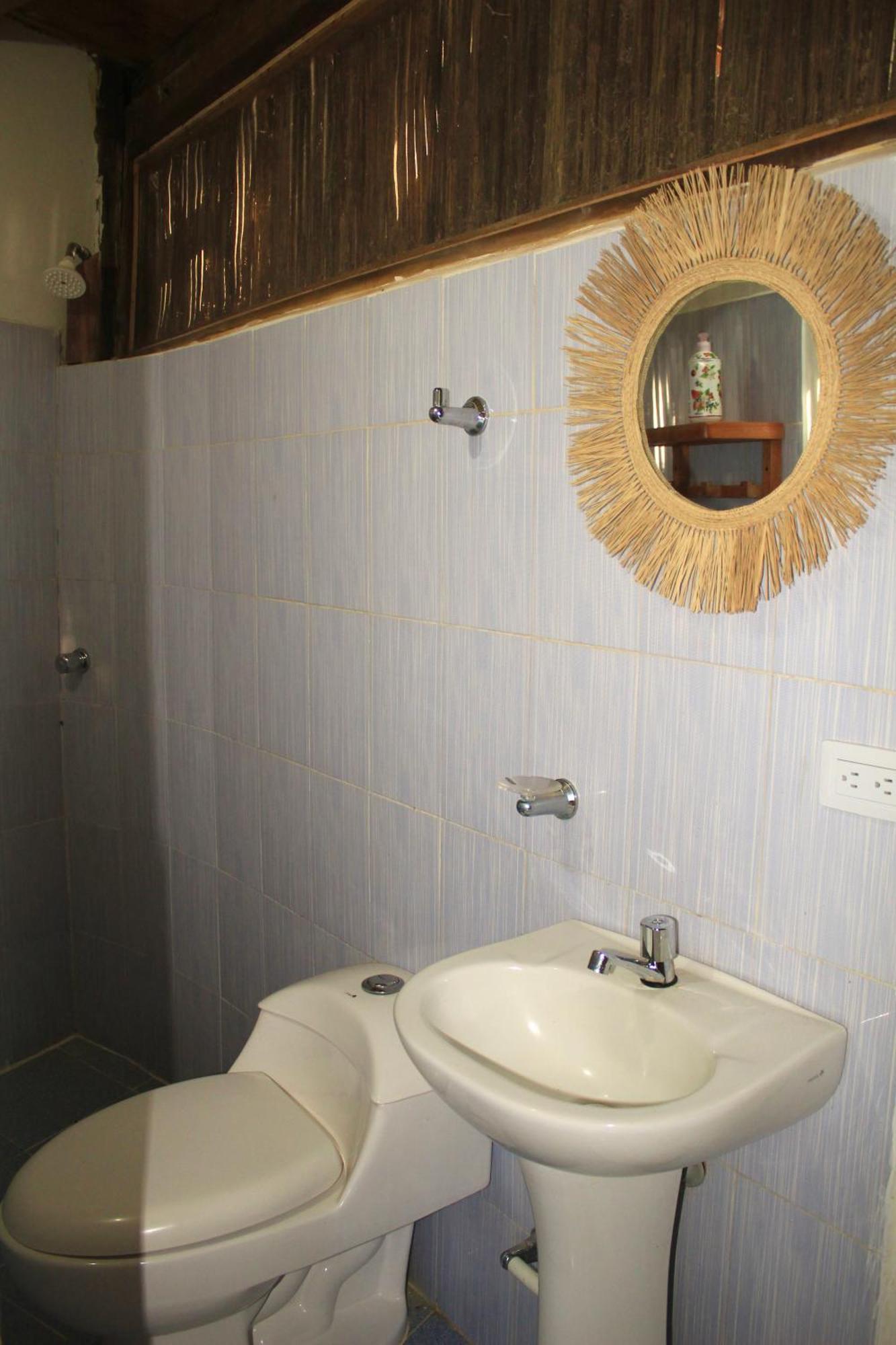 אל סאינו Hierba Buena Eco Hostel מראה חיצוני תמונה