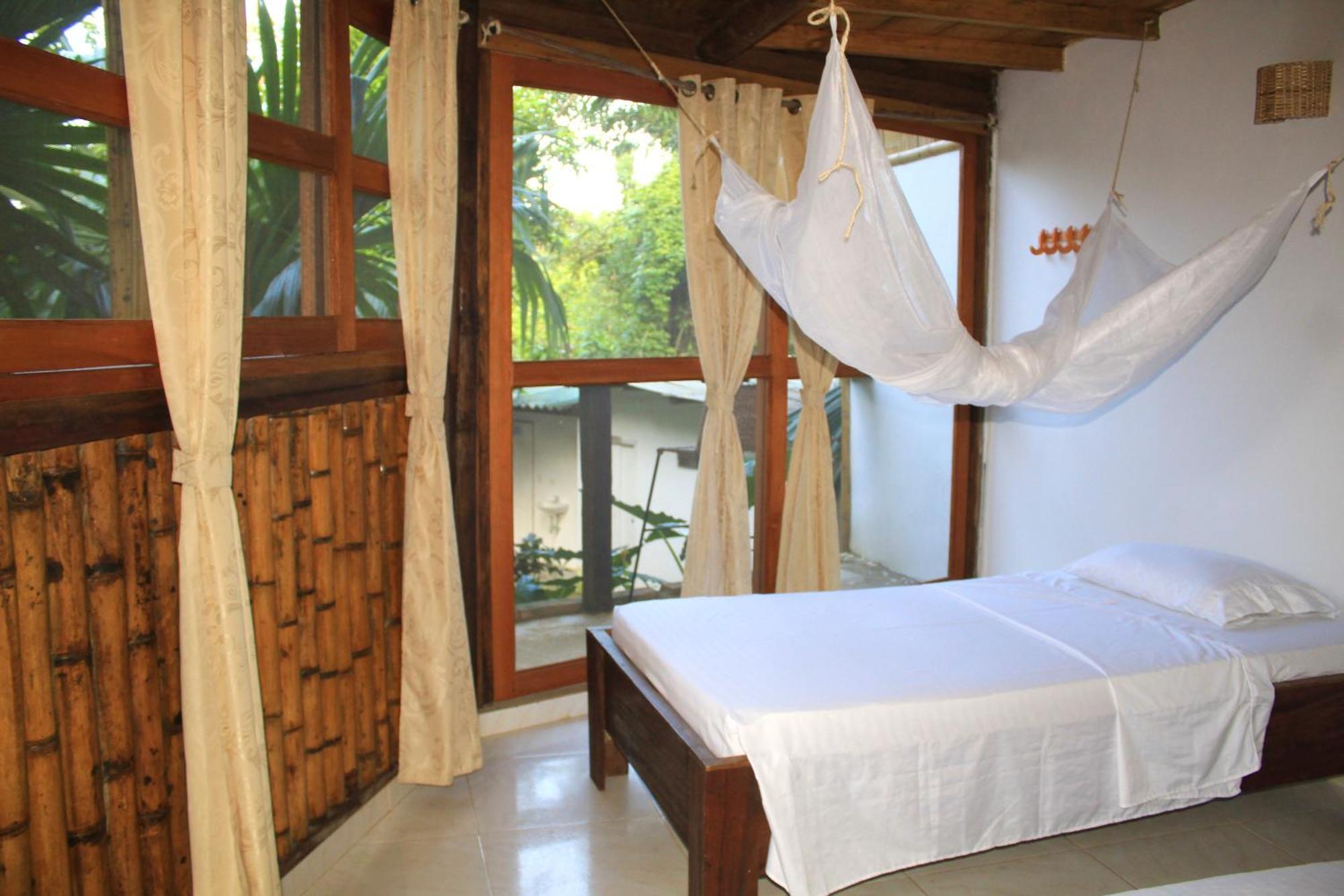 אל סאינו Hierba Buena Eco Hostel מראה חיצוני תמונה